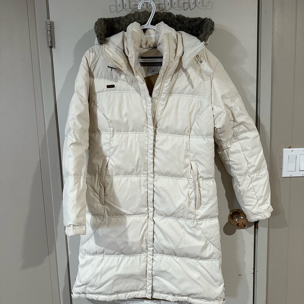 Columbia long puffer jacket with detachable hoodie